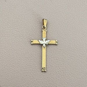 Elegant Gold Cross Pendant